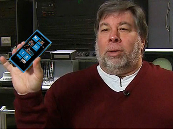 Steve Wozniak ve Windows Phone İçeren Nokia Lumia